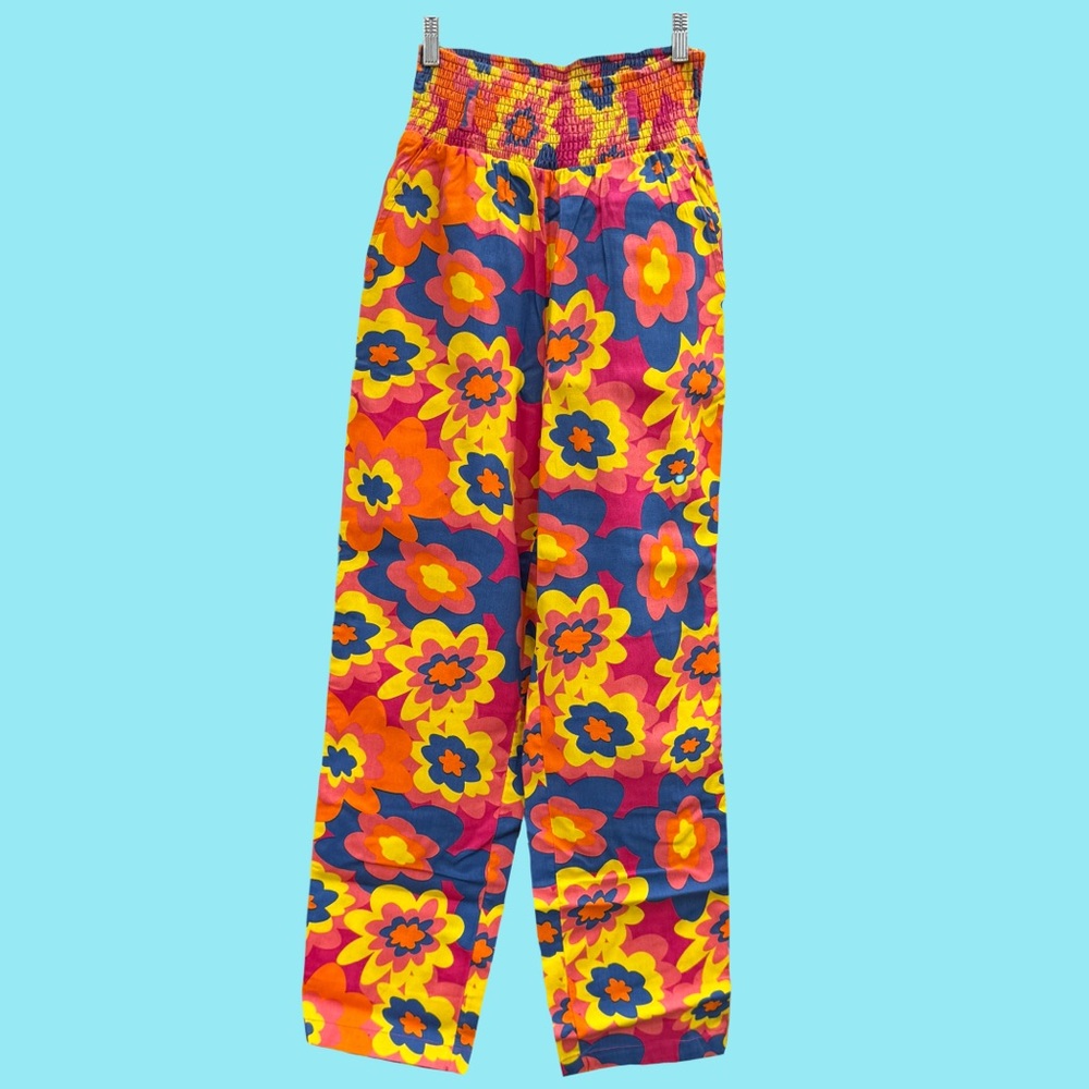 L.E. Kia Trousers: ORGANIC COTTON Imogen Print